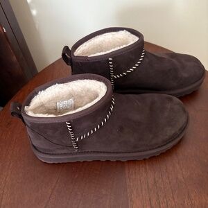 Ugg x Mad Happy - size 7 - chocolate brown